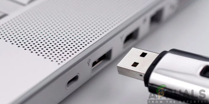 Connexion du lecteur USB à l'ordinateur